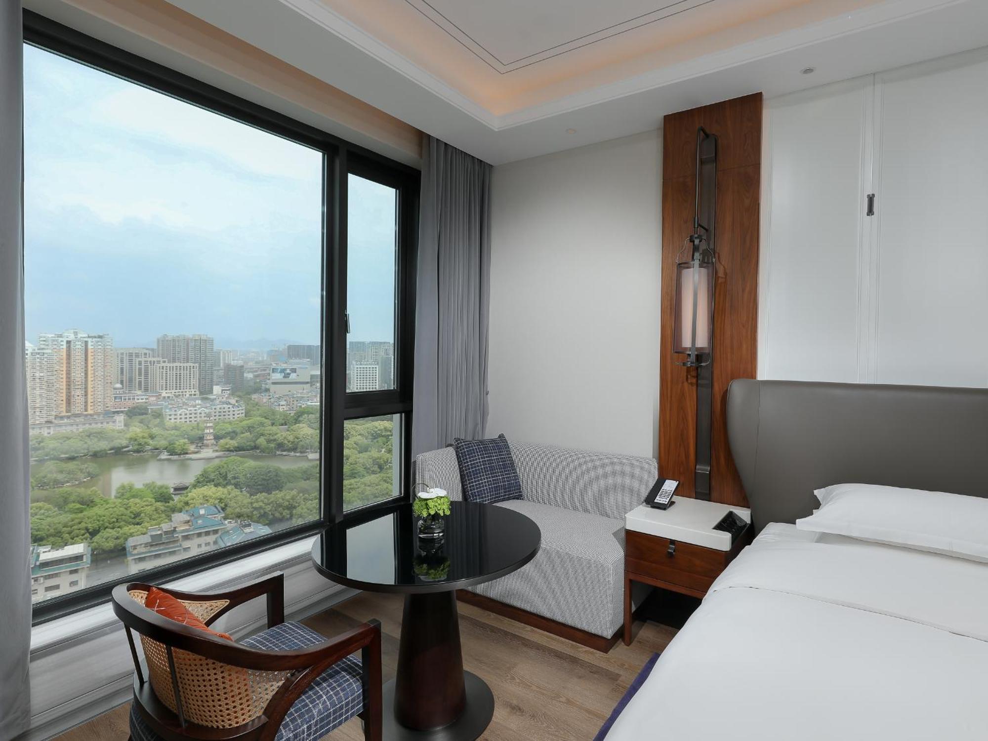 Kingdom Hotel I-wu Exteriér fotografie